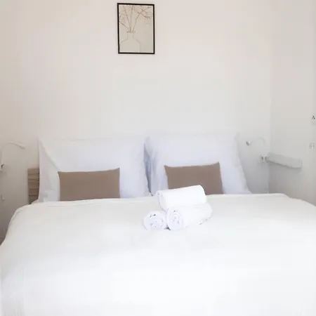 Malé Lipno 1072 Černá v Pošumaví